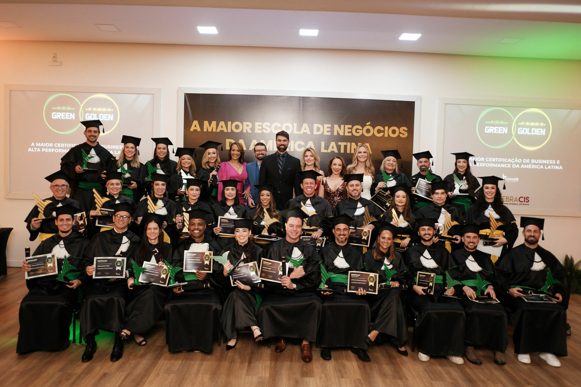 Foto Cobertura Fotográfica da Formatura Golden Belt e Green Belt Febracis 2025 – Um Registro Marcante Assinado por Natálya Cardoso Foto Cobertura Fotográfica da Formatura Golden Belt e Green Belt Febracis 2025 – Um Registro Marcante Assinado por Natálya Cardoso - Imagem 855