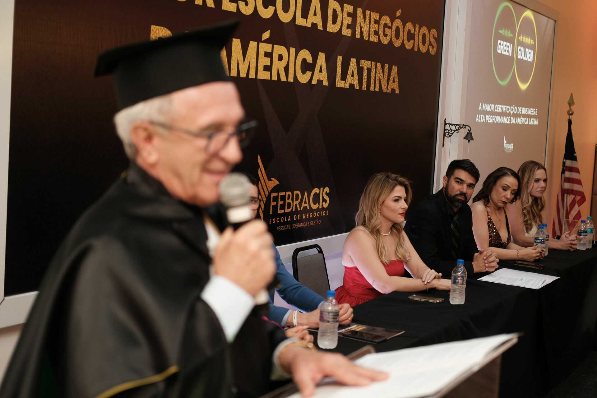 Foto Cobertura Fotográfica da Formatura Golden Belt e Green Belt Febracis 2025 – Um Registro Marcante Assinado por Natálya Cardoso Foto Cobertura Fotográfica da Formatura Golden Belt e Green Belt Febracis 2025 – Um Registro Marcante Assinado por Natálya Cardoso - Imagem 784