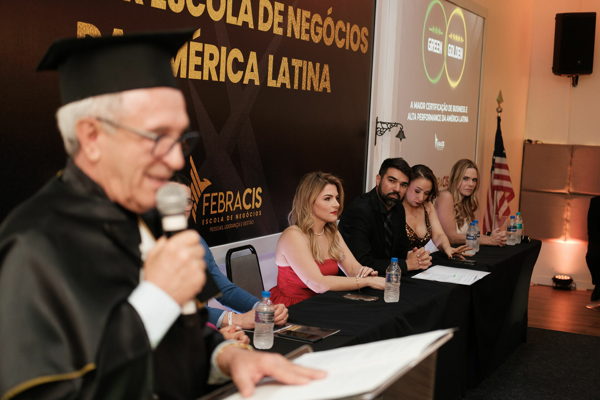 Foto Cobertura Fotográfica da Formatura Golden Belt e Green Belt Febracis 2025 – Um Registro Marcante Assinado por Natálya Cardoso Foto Cobertura Fotográfica da Formatura Golden Belt e Green Belt Febracis 2025 – Um Registro Marcante Assinado por Natálya Cardoso - Imagem 785