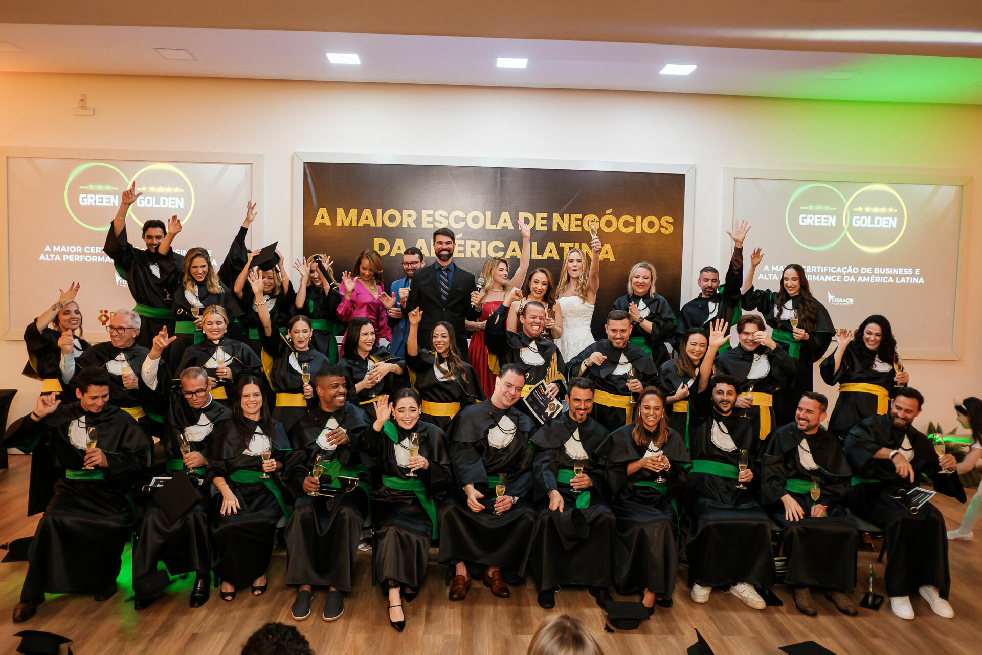 Foto Cobertura Fotográfica da Formatura Golden Belt e Green Belt Febracis 2025 – Um Registro Marcante Assinado por Natálya Cardoso Foto Cobertura Fotográfica da Formatura Golden Belt e Green Belt Febracis 2025 – Um Registro Marcante Assinado por Natálya Cardoso - Imagem 900