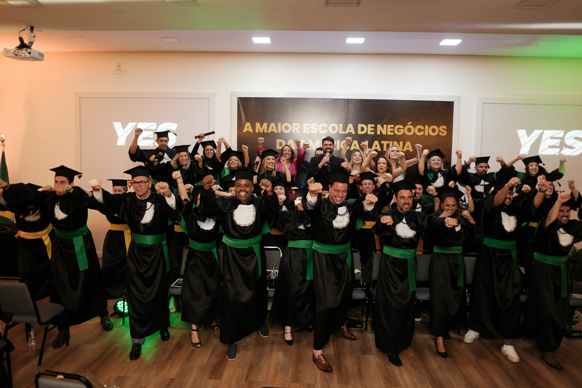 Foto Cobertura Fotográfica da Formatura Golden Belt e Green Belt Febracis 2025 – Um Registro Marcante Assinado por Natálya Cardoso Foto Cobertura Fotográfica da Formatura Golden Belt e Green Belt Febracis 2025 – Um Registro Marcante Assinado por Natálya Cardoso - Imagem 871