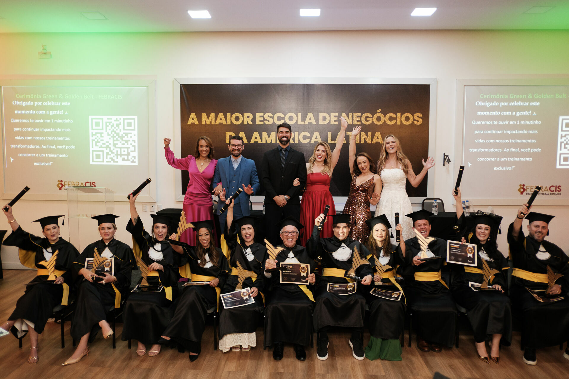 Foto Cobertura Fotográfica da Formatura Golden Belt e Green Belt Febracis 2025 – Um Registro Marcante Assinado por Natálya Cardoso Foto Cobertura Fotográfica da Formatura Golden Belt e Green Belt Febracis 2025 – Um Registro Marcante Assinado por Natálya Cardoso - Imagem 835