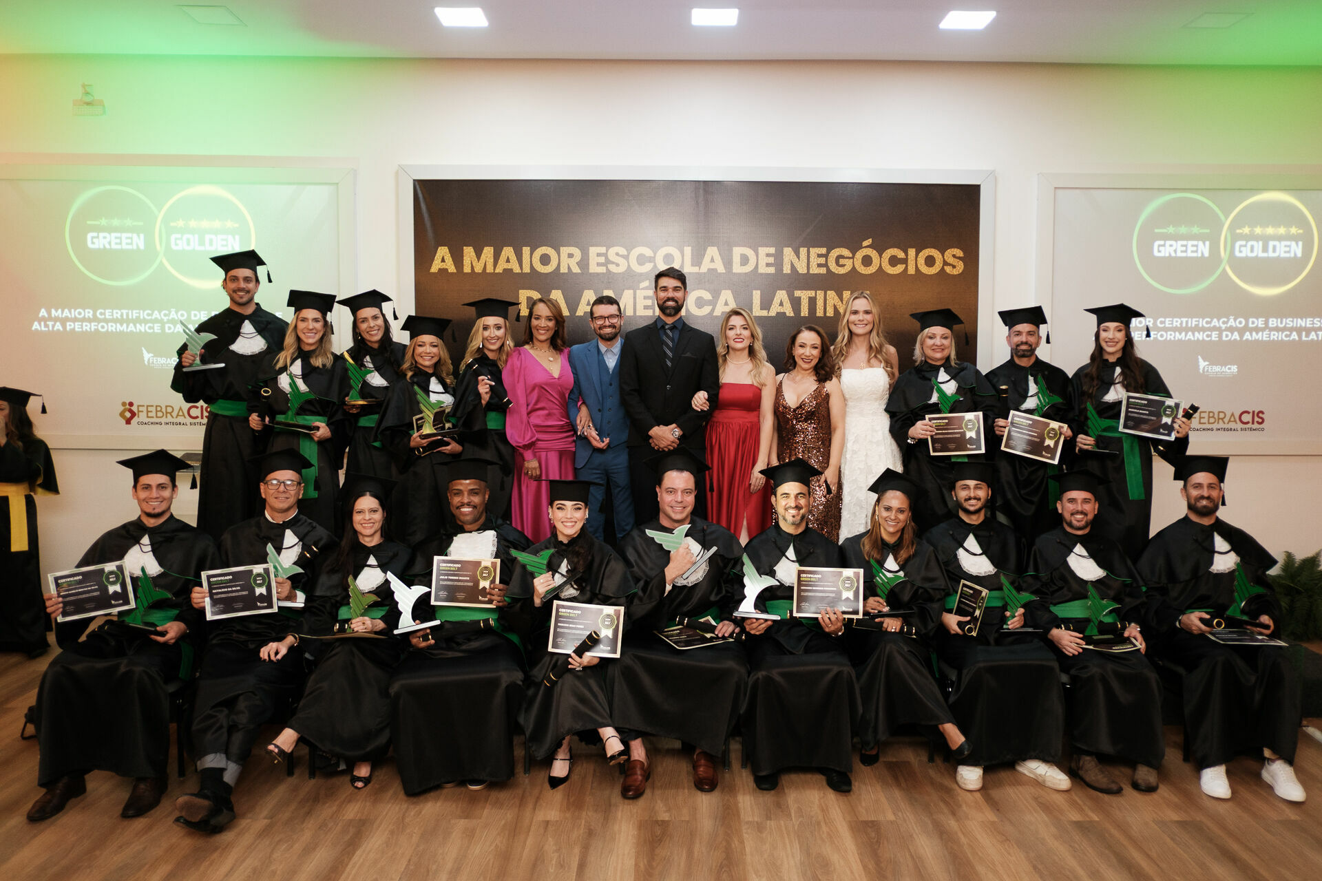 Foto Cobertura Fotográfica da Formatura Golden Belt e Green Belt Febracis 2025 – Um Registro Marcante Assinado por Natálya Cardoso Foto Cobertura Fotográfica da Formatura Golden Belt e Green Belt Febracis 2025 – Um Registro Marcante Assinado por Natálya Cardoso - Imagem 838