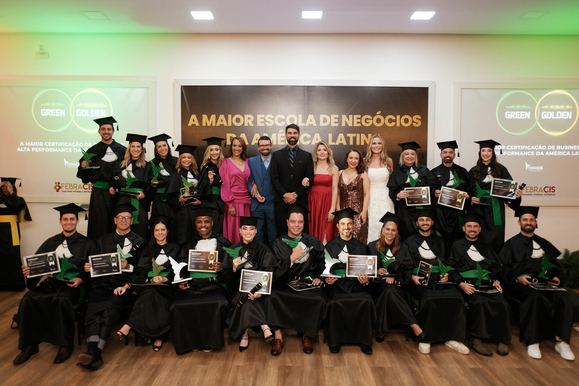 Foto Cobertura Fotográfica da Formatura Golden Belt e Green Belt Febracis 2025 – Um Registro Marcante Assinado por Natálya Cardoso Foto Cobertura Fotográfica da Formatura Golden Belt e Green Belt Febracis 2025 – Um Registro Marcante Assinado por Natálya Cardoso - Imagem 839