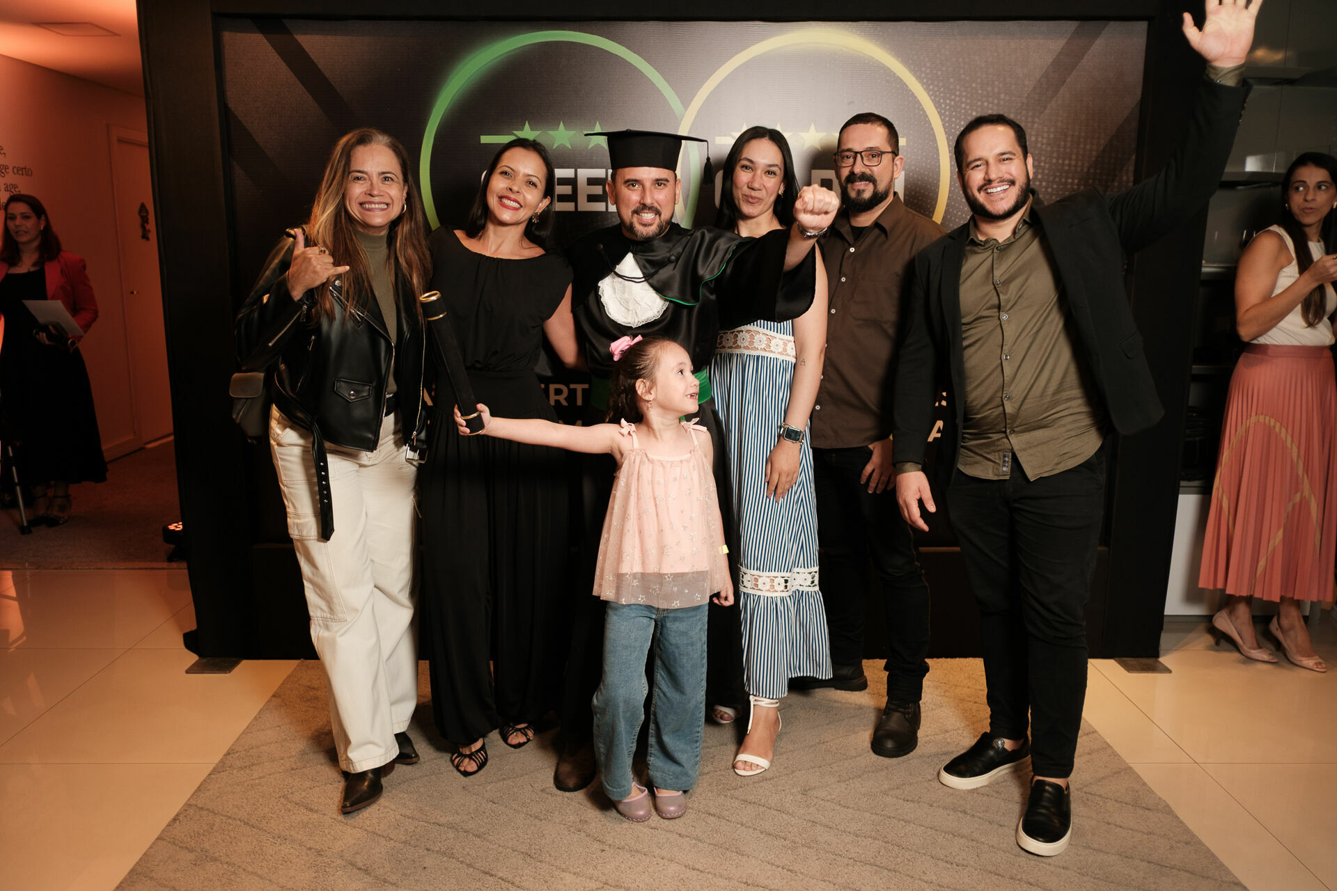 Foto Cobertura Fotográfica da Formatura Golden Belt e Green Belt Febracis 2025 – Um Registro Marcante Assinado por Natálya Cardoso Foto Cobertura Fotográfica da Formatura Golden Belt e Green Belt Febracis 2025 – Um Registro Marcante Assinado por Natálya Cardoso - Imagem 946