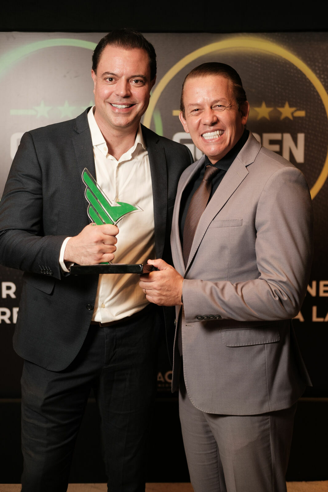 Foto Cobertura Fotográfica da Formatura Golden Belt e Green Belt Febracis 2025 – Um Registro Marcante Assinado por Natálya Cardoso - Imagem 1045