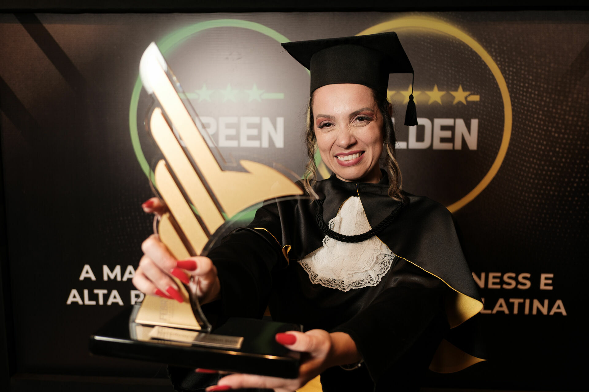 Foto Cobertura Fotográfica da Formatura Golden Belt e Green Belt Febracis 2025 – Um Registro Marcante Assinado por Natálya Cardoso - Imagem 992