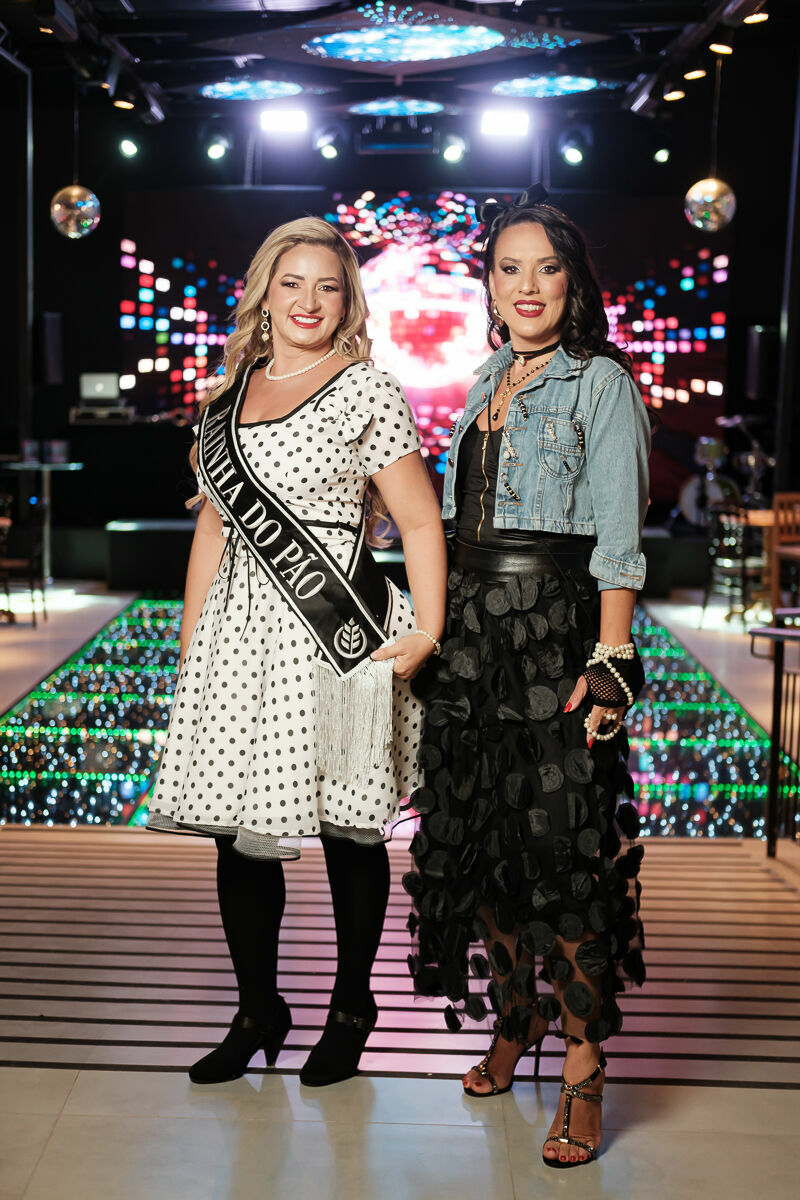 Foto Cobertura Fotográfica Oficial – Lançamento da Revista Papo de Madame 2026 por In Photo Foto Cobertura Fotográfica Oficial – Lançamento da Revista Papo de Madame 2026 por In Photo - Imagem 105