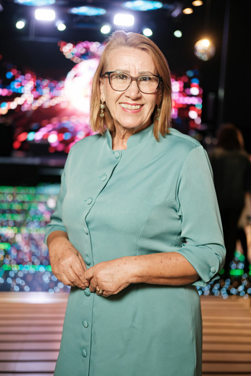 Foto Cobertura Fotográfica Oficial – Lançamento da Revista Papo de Madame 2026 por In Photo Foto Cobertura Fotográfica Oficial – Lançamento da Revista Papo de Madame 2026 por In Photo - Imagem 129