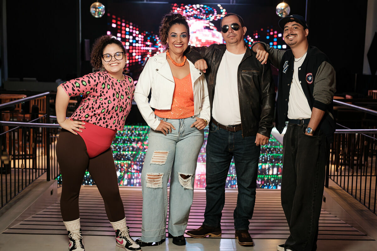 Foto Cobertura Fotográfica Oficial – Lançamento da Revista Papo de Madame 2026 por In Photo Foto Cobertura Fotográfica Oficial – Lançamento da Revista Papo de Madame 2026 por In Photo - Imagem 108