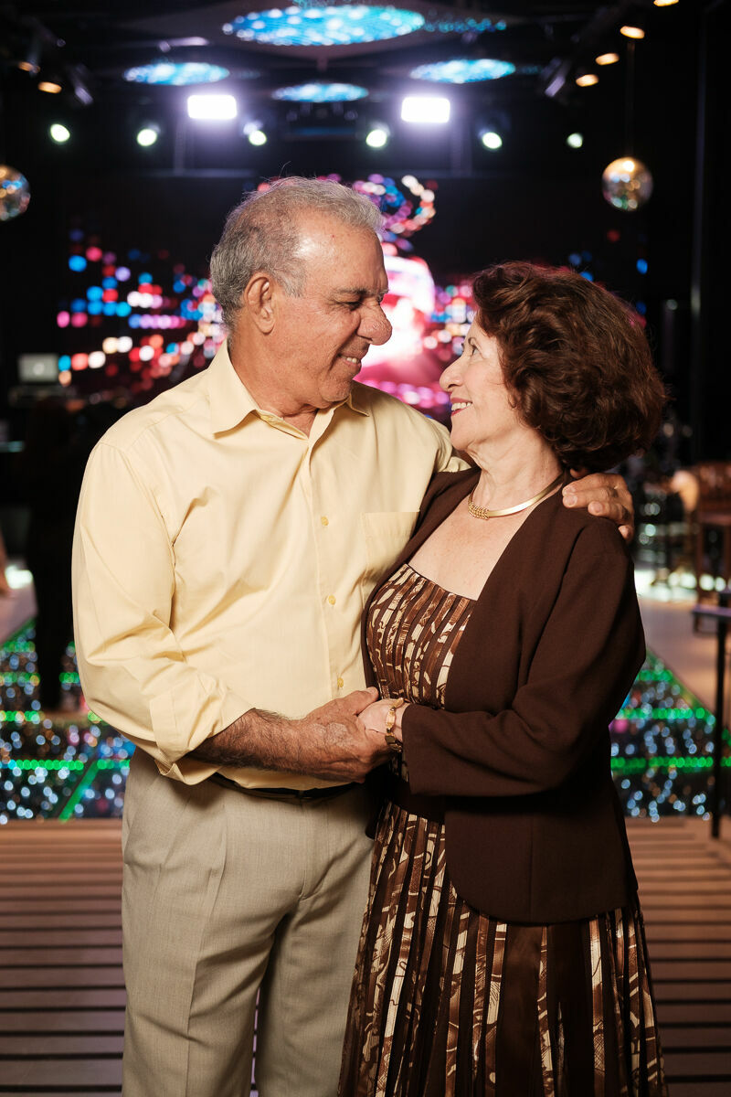 Foto Cobertura Fotográfica Oficial – Lançamento da Revista Papo de Madame 2026 por In Photo Foto Cobertura Fotográfica Oficial – Lançamento da Revista Papo de Madame 2026 por In Photo - Imagem 139