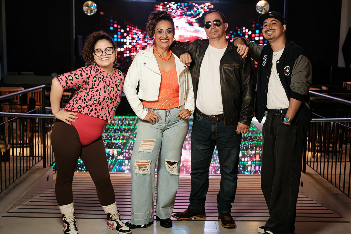 Foto Cobertura Fotográfica Oficial – Lançamento da Revista Papo de Madame 2026 por In Photo Foto Cobertura Fotográfica Oficial – Lançamento da Revista Papo de Madame 2026 por In Photo - Imagem 107