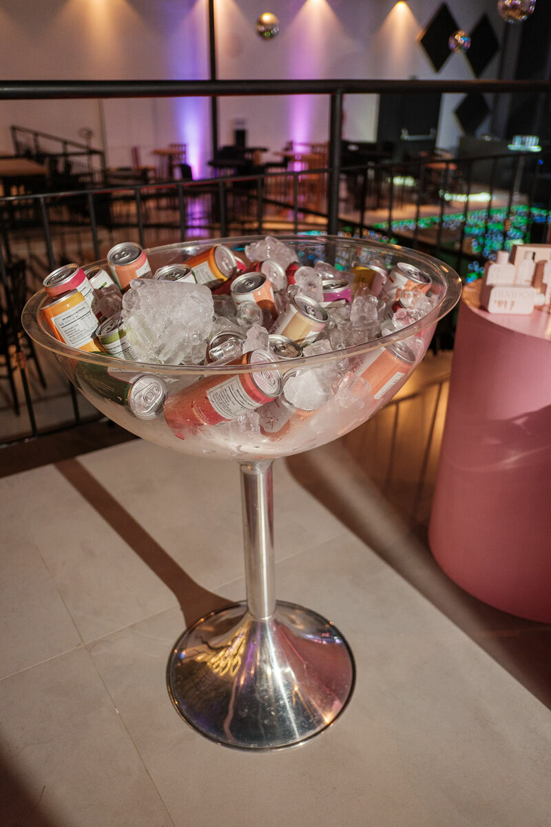 Foto Cobertura Fotográfica Oficial – Lançamento da Revista Papo de Madame 2026 por In Photo Foto Cobertura Fotográfica Oficial – Lançamento da Revista Papo de Madame 2026 por In Photo - Imagem 12