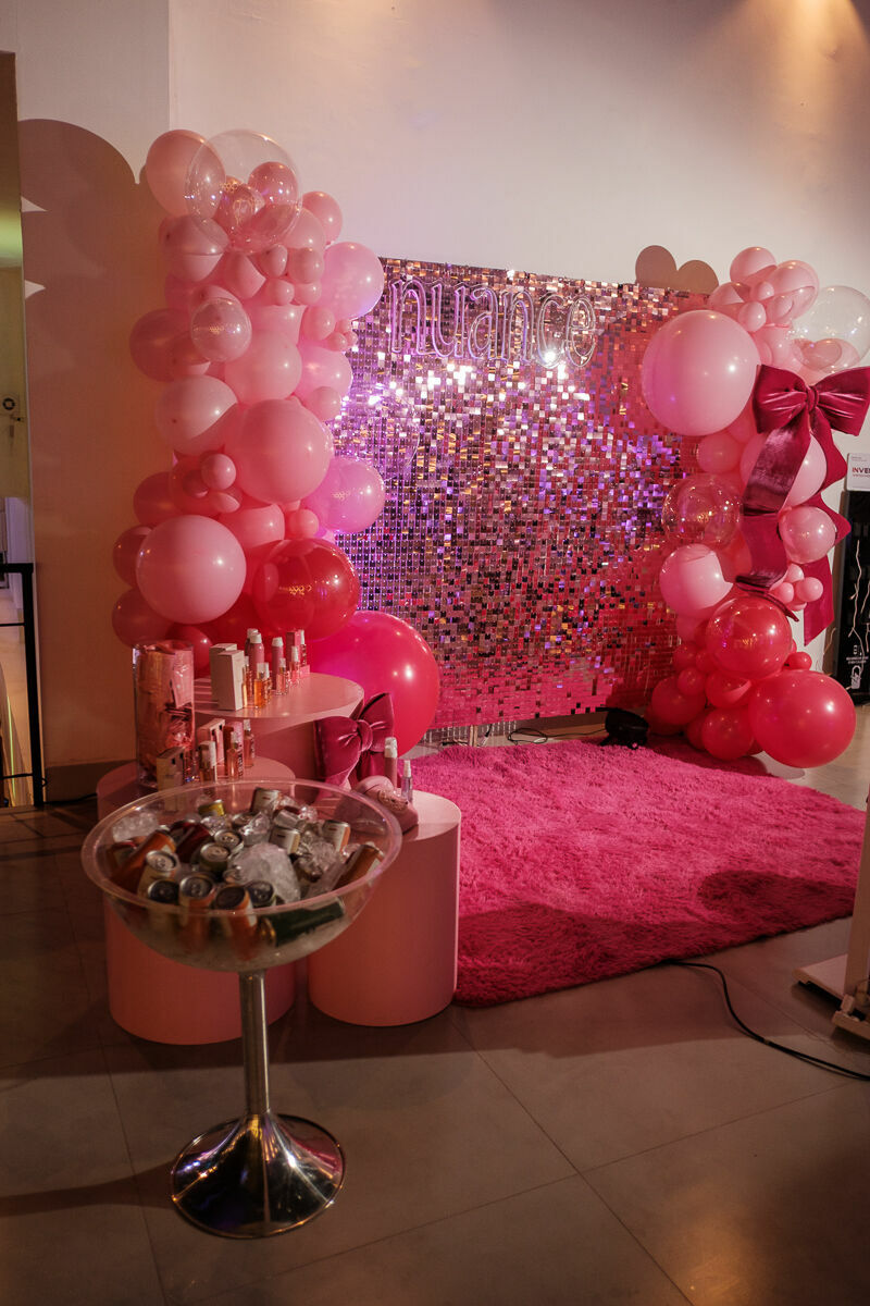 Foto Cobertura Fotográfica Oficial – Lançamento da Revista Papo de Madame 2026 por In Photo Foto Cobertura Fotográfica Oficial – Lançamento da Revista Papo de Madame 2026 por In Photo - Imagem 8