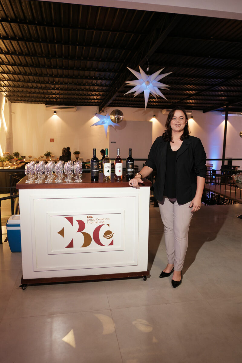 Foto Cobertura Fotográfica Oficial – Lançamento da Revista Papo de Madame 2026 por In Photo Foto Cobertura Fotográfica Oficial – Lançamento da Revista Papo de Madame 2026 por In Photo - Imagem 24