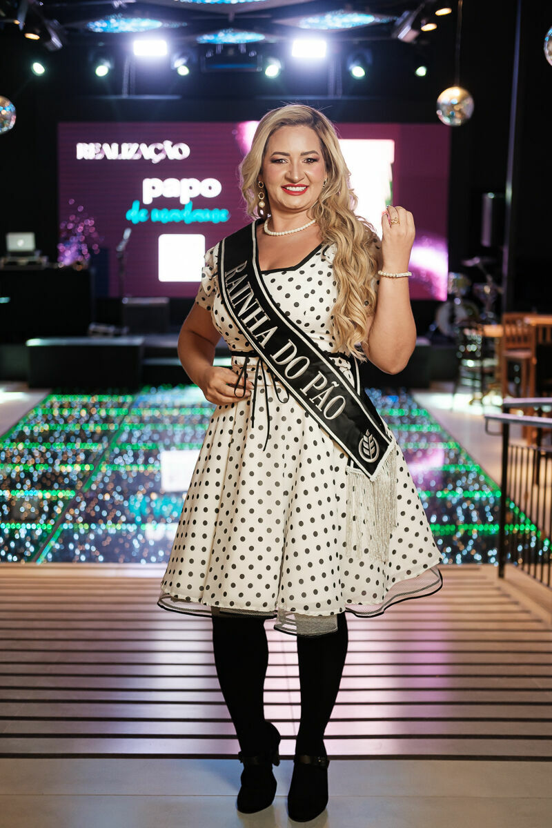 Foto Cobertura Fotográfica Oficial – Lançamento da Revista Papo de Madame 2026 por In Photo Foto Cobertura Fotográfica Oficial – Lançamento da Revista Papo de Madame 2026 por In Photo - Imagem 83