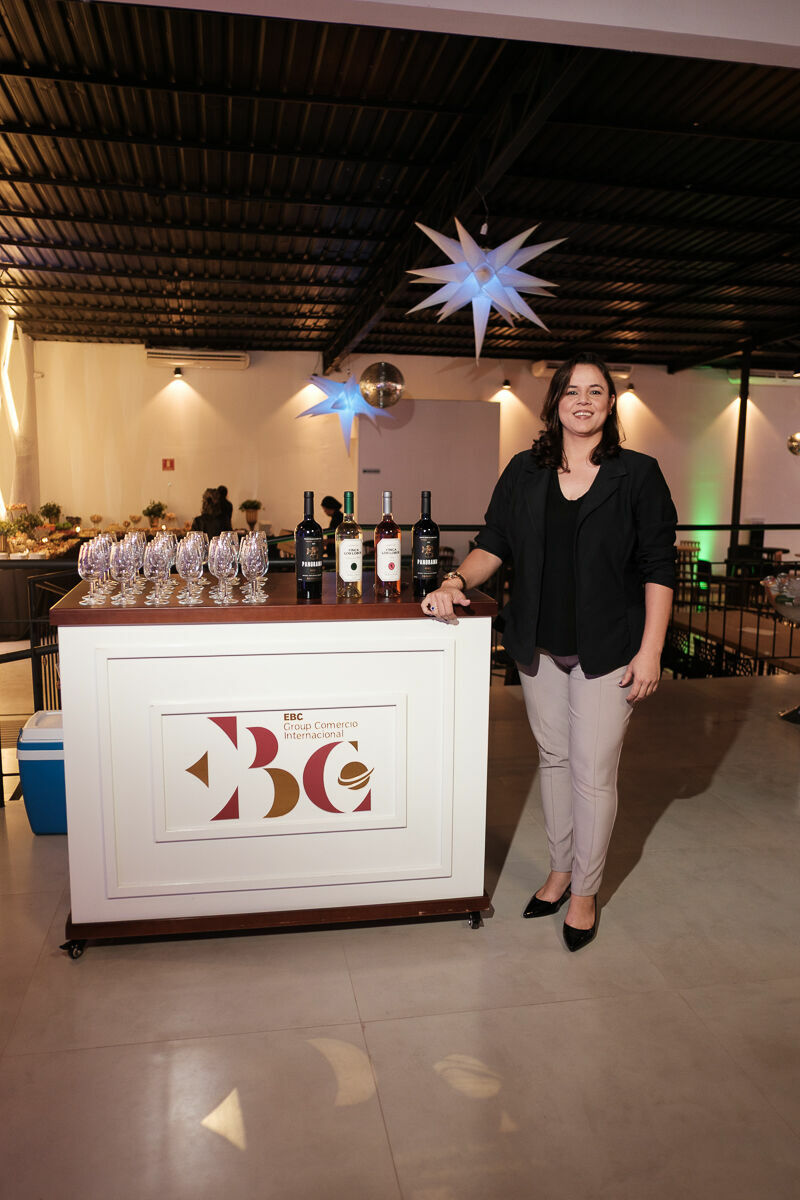 Foto Cobertura Fotográfica Oficial – Lançamento da Revista Papo de Madame 2026 por In Photo Foto Cobertura Fotográfica Oficial – Lançamento da Revista Papo de Madame 2026 por In Photo - Imagem 23