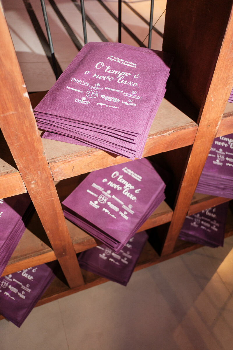 Foto Cobertura Fotográfica Oficial – Lançamento da Revista Papo de Madame 2026 por In Photo Foto Cobertura Fotográfica Oficial – Lançamento da Revista Papo de Madame 2026 por In Photo - Imagem 16