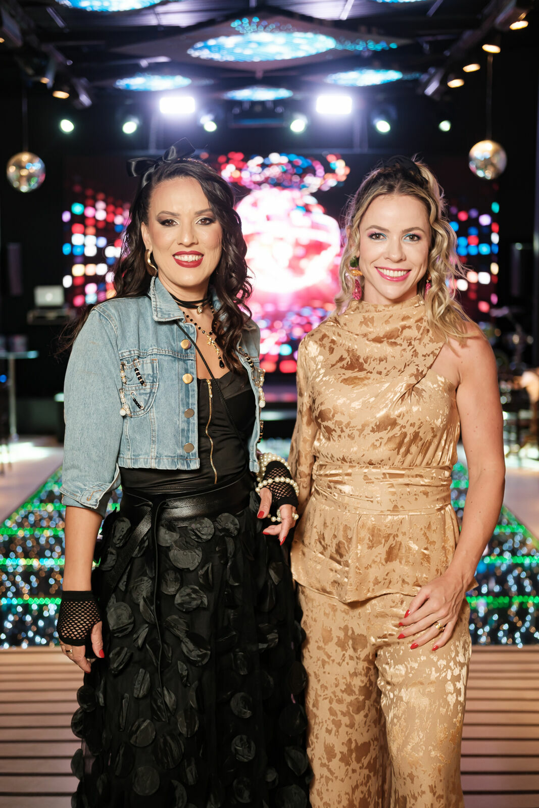 Foto Cobertura Fotográfica Oficial – Lançamento da Revista Papo de Madame 2026 por In Photo Foto Cobertura Fotográfica Oficial – Lançamento da Revista Papo de Madame 2026 por In Photo - Imagem 145