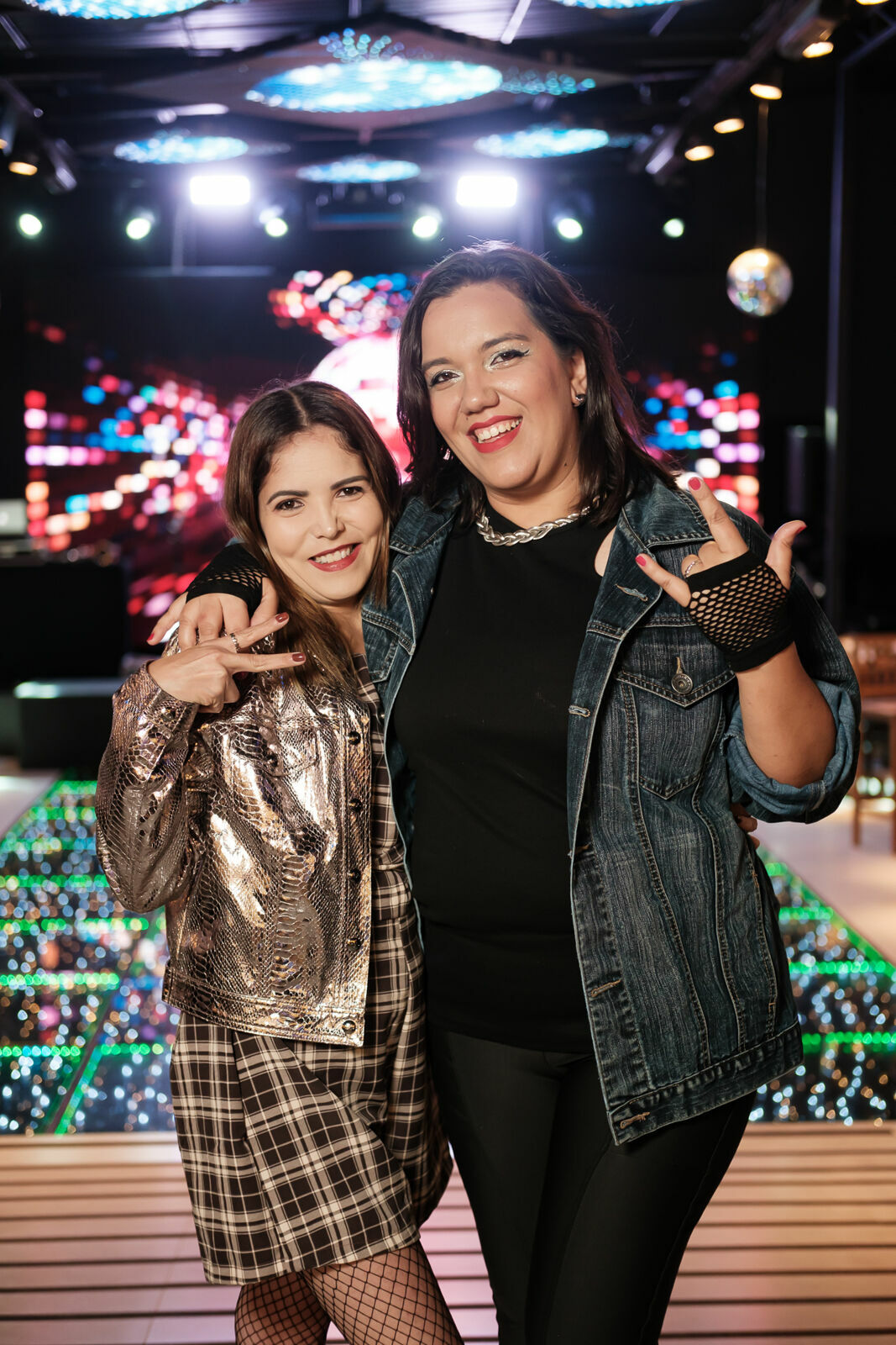 Foto Cobertura Fotográfica Oficial – Lançamento da Revista Papo de Madame 2026 por In Photo Foto Cobertura Fotográfica Oficial – Lançamento da Revista Papo de Madame 2026 por In Photo - Imagem 200