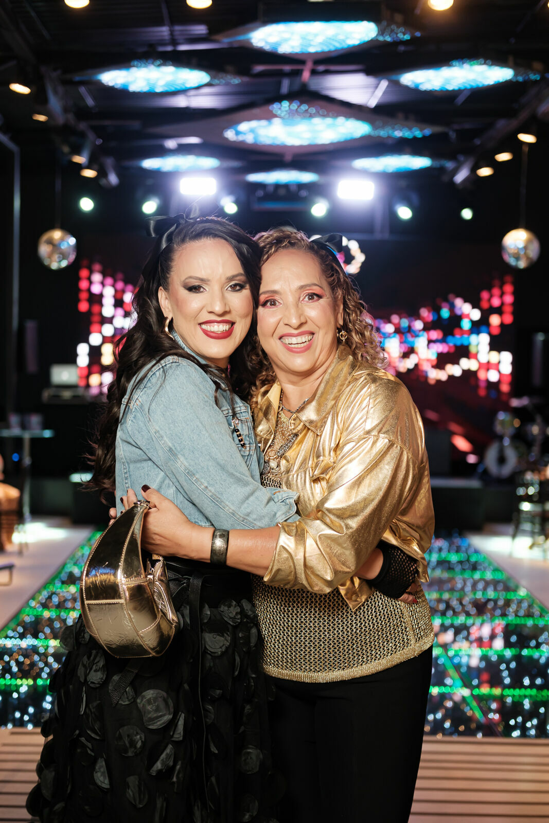 Foto Cobertura Fotográfica Oficial – Lançamento da Revista Papo de Madame 2026 por In Photo Foto Cobertura Fotográfica Oficial – Lançamento da Revista Papo de Madame 2026 por In Photo - Imagem 170