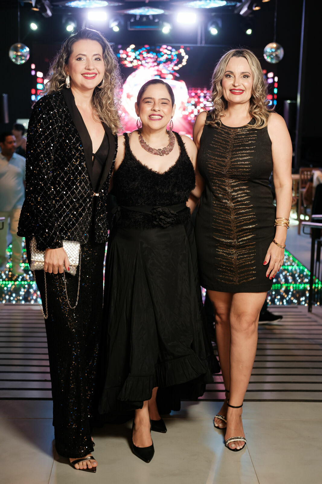 Foto Cobertura Fotográfica Oficial – Lançamento da Revista Papo de Madame 2026 por In Photo Foto Cobertura Fotográfica Oficial – Lançamento da Revista Papo de Madame 2026 por In Photo - Imagem 259