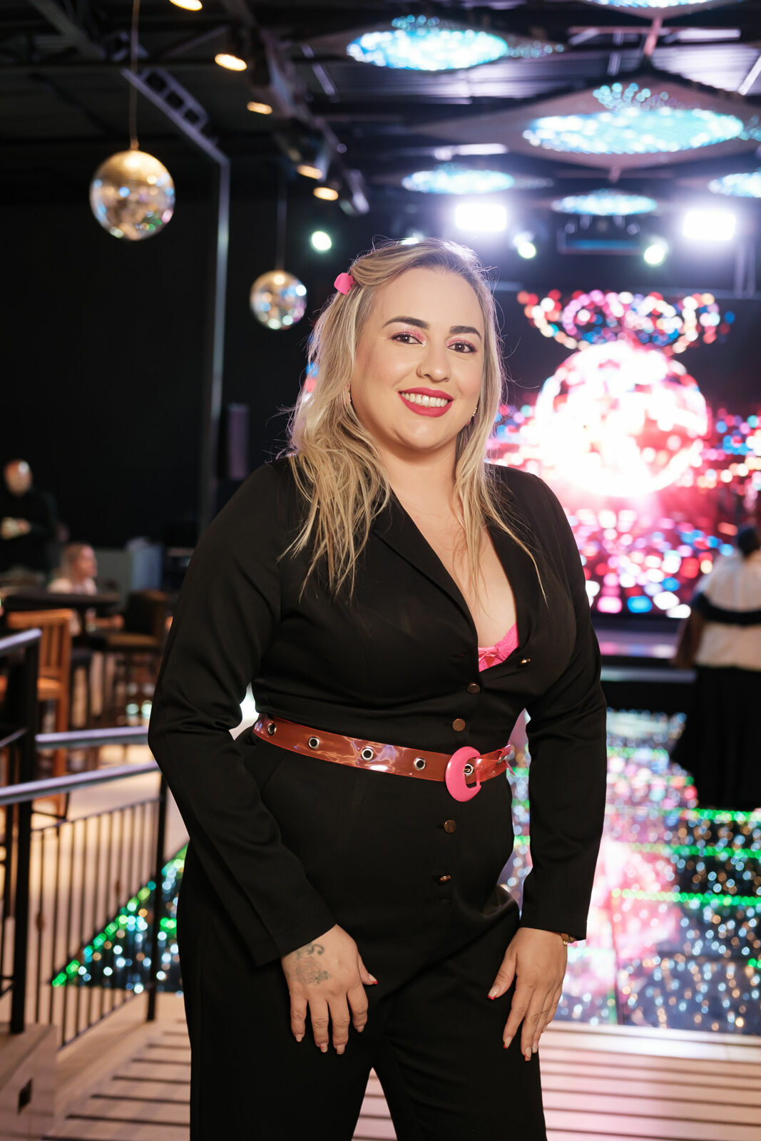 Foto Cobertura Fotográfica Oficial – Lançamento da Revista Papo de Madame 2026 por In Photo Foto Cobertura Fotográfica Oficial – Lançamento da Revista Papo de Madame 2026 por In Photo - Imagem 226