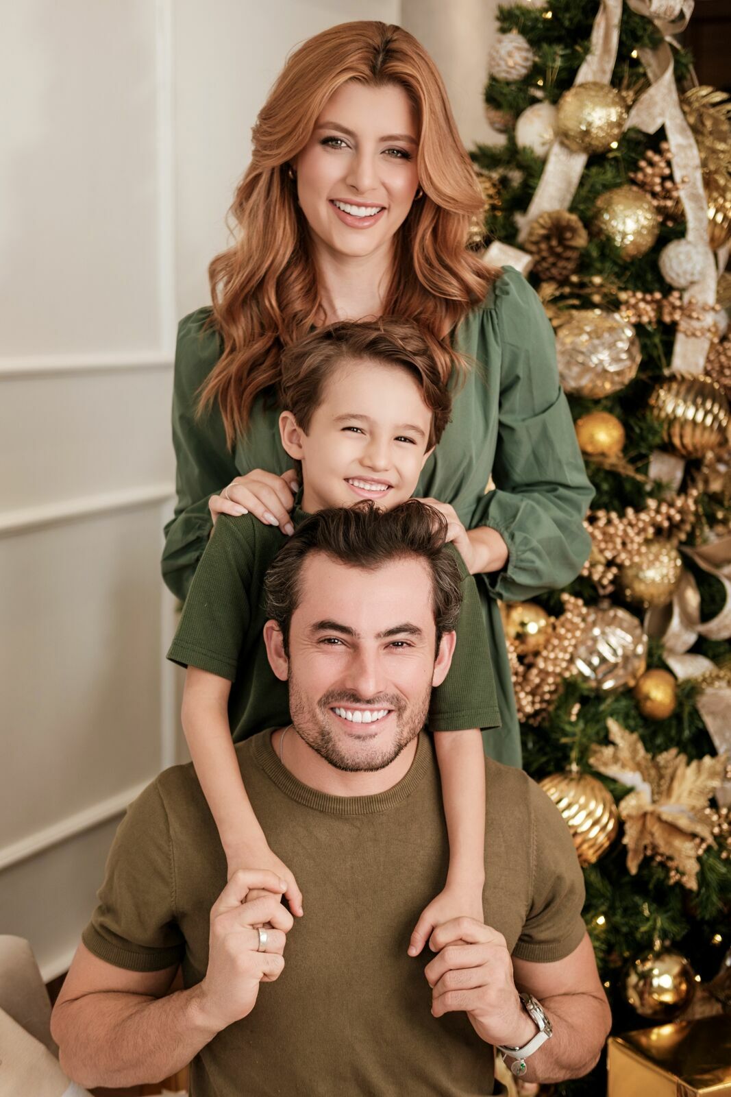 Foto Ensaio fotográfico de Natal em Goiânia: viva o Natal Essência In Família 2026 Foto Ensaio fotográfico de Natal em Goiânia: viva o Natal Essência In Família 2026 - Imagem 4